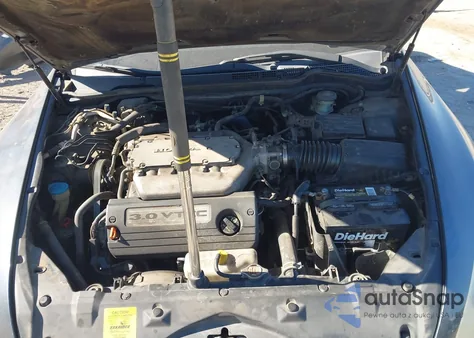 2006 Honda Accord 3.0 Ex z USA, uszkodzony, nr VIN 1HGCM66516A057853